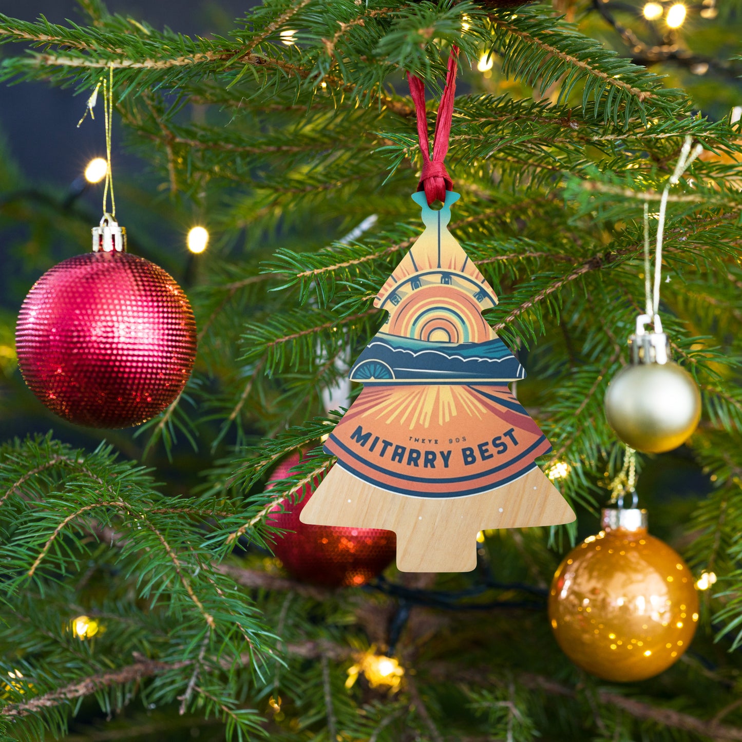 Timber yuletide decoration